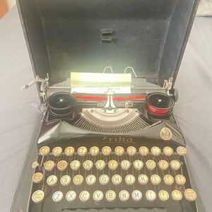 Vintage Black Typewriter